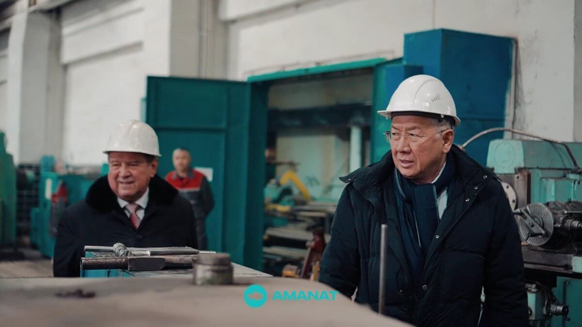 Заводчане области Абай ознакомились с предвыборной программой партии AMANAT