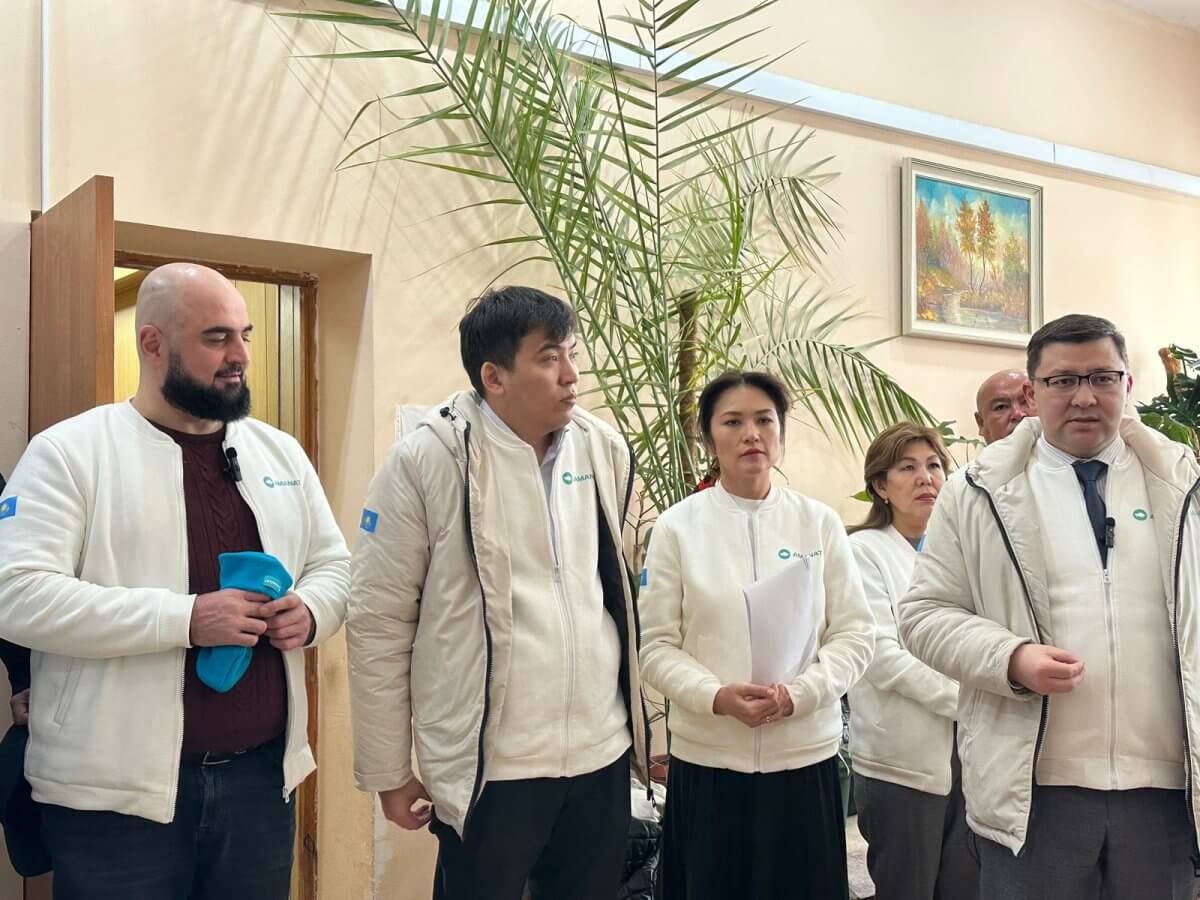 С коллективом АУЭС встретились аманатовцы в Мангистауской области