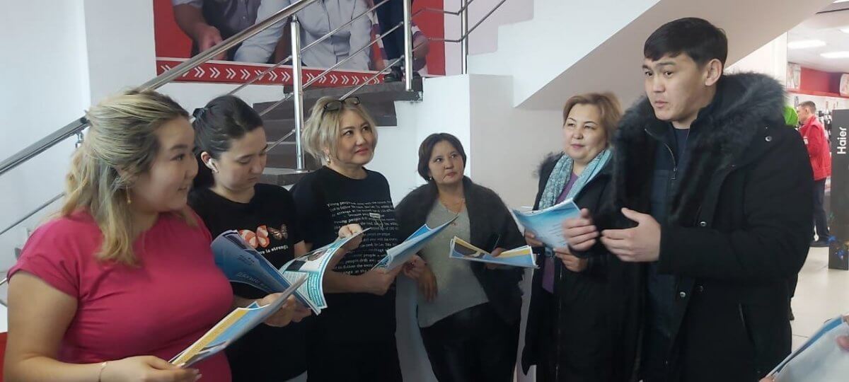 Экспромт встреча кандидатов в депутаты в городе Балхаш