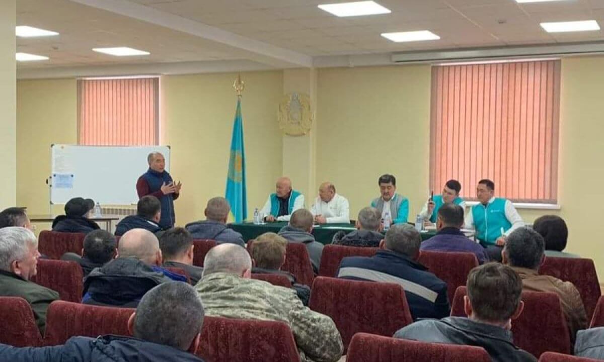 Вопросы сельского хозяйства, медицины и образования обсудили аманатовцы с жителями Алматинской области