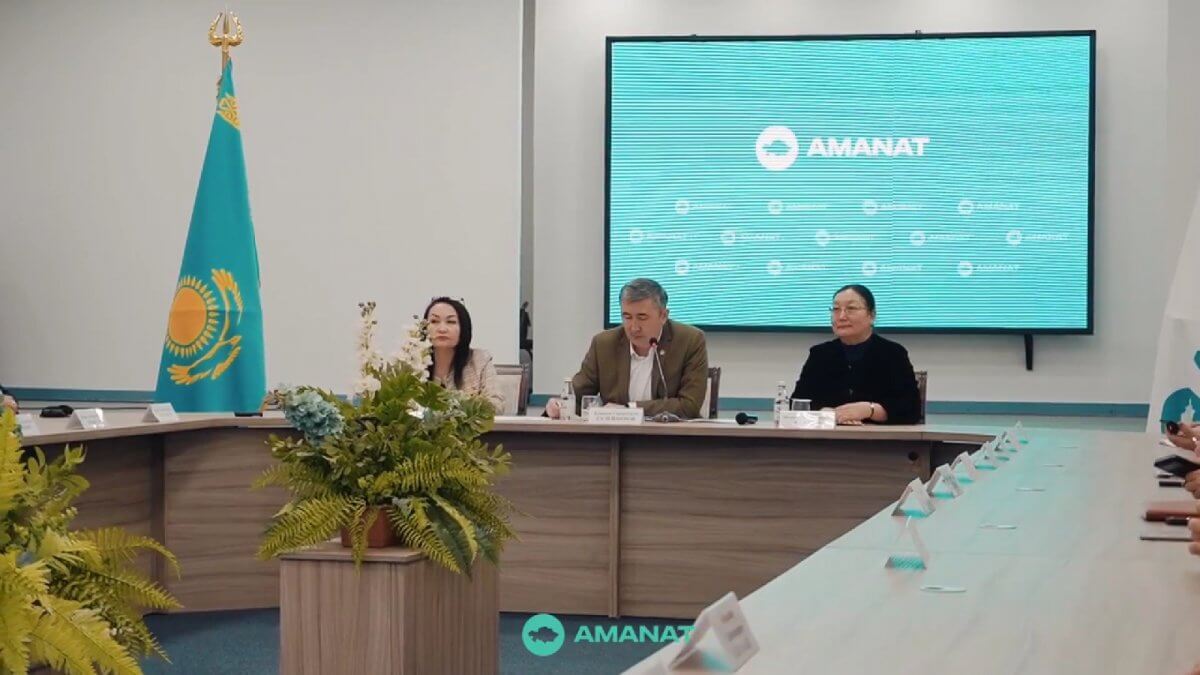 Списки предвыборного штаба филиала партии AMANAT озвучили в области Абай