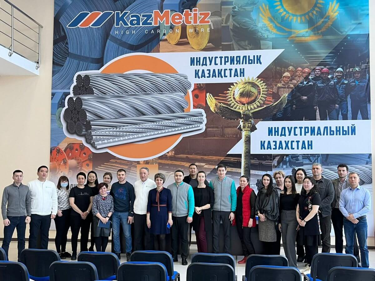 Суть предвыборной программы партии AMAMAT разъяснили коллективу карагандинского предприятия