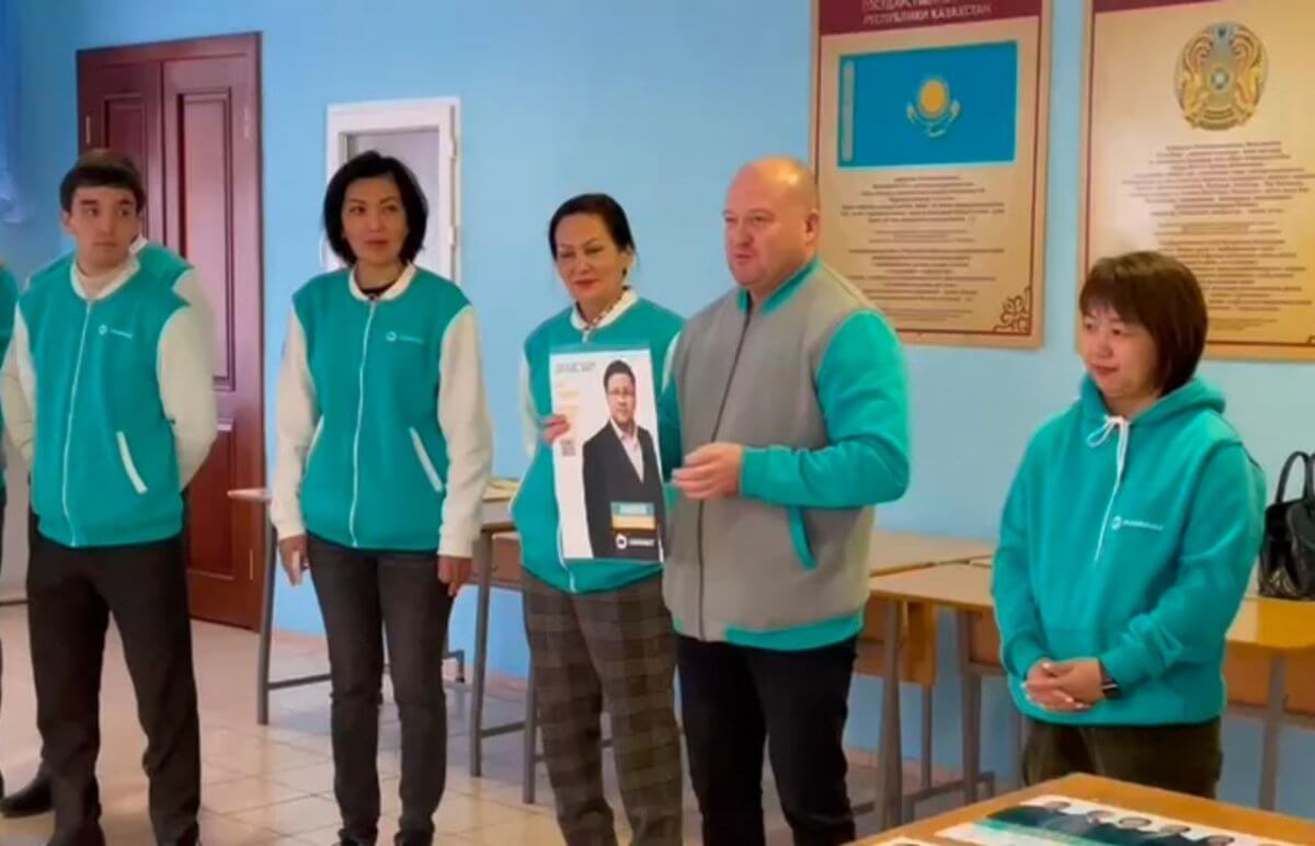 С сельчанами Павлодарского региона встретились кандидаты в депутаты от AMANAT