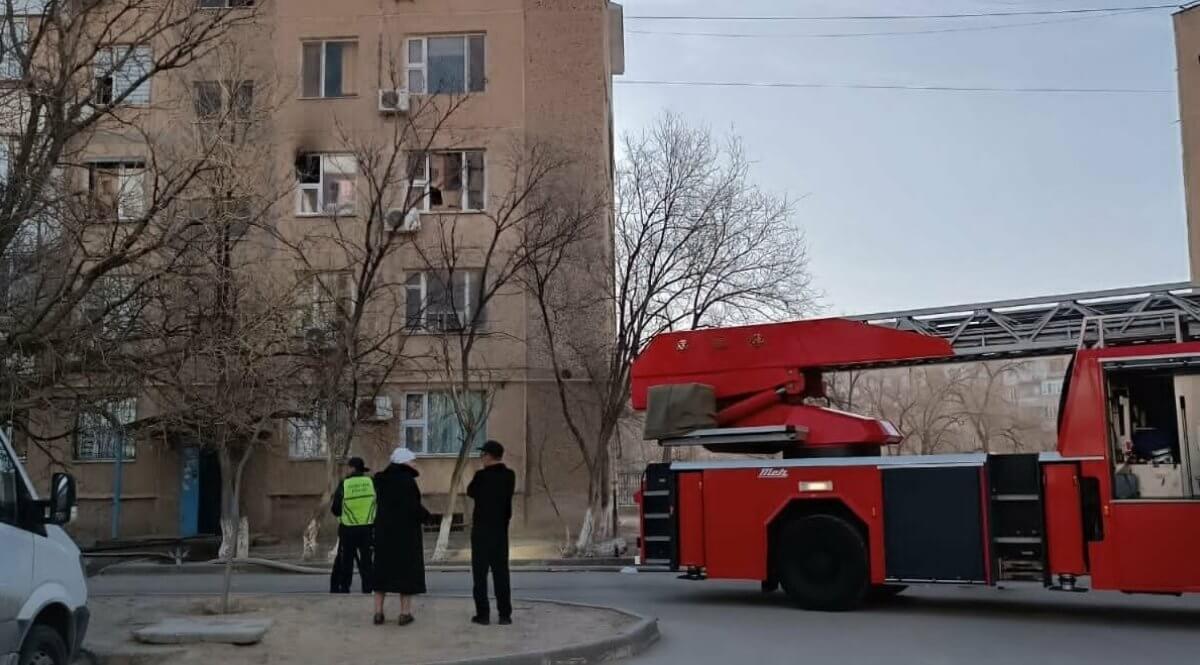 Сильные ожоги тела получил молодой парень в результате пожара в Актау