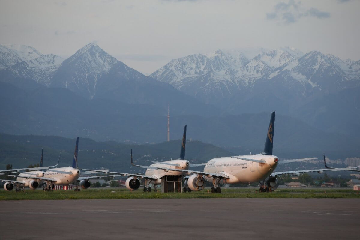 Прямые рейсы в Новосибирск приостанавливает Qazaq Air