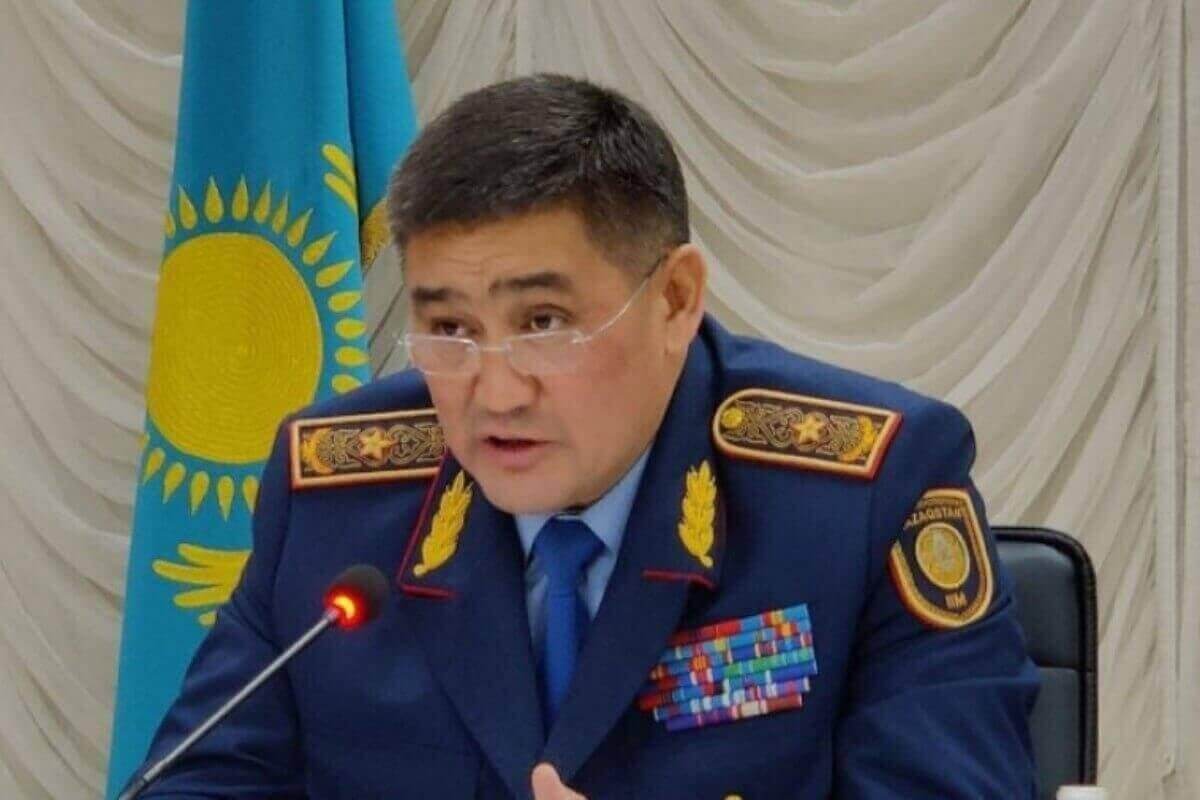 Беглого генерал-майора Кудебаева доставили в Казахстан