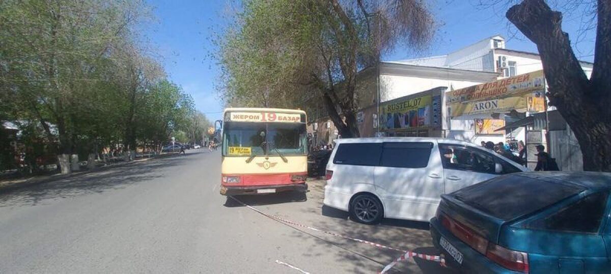 Приехала на похороны в Уральск: стали известны подробности гибели женщины в ДТП