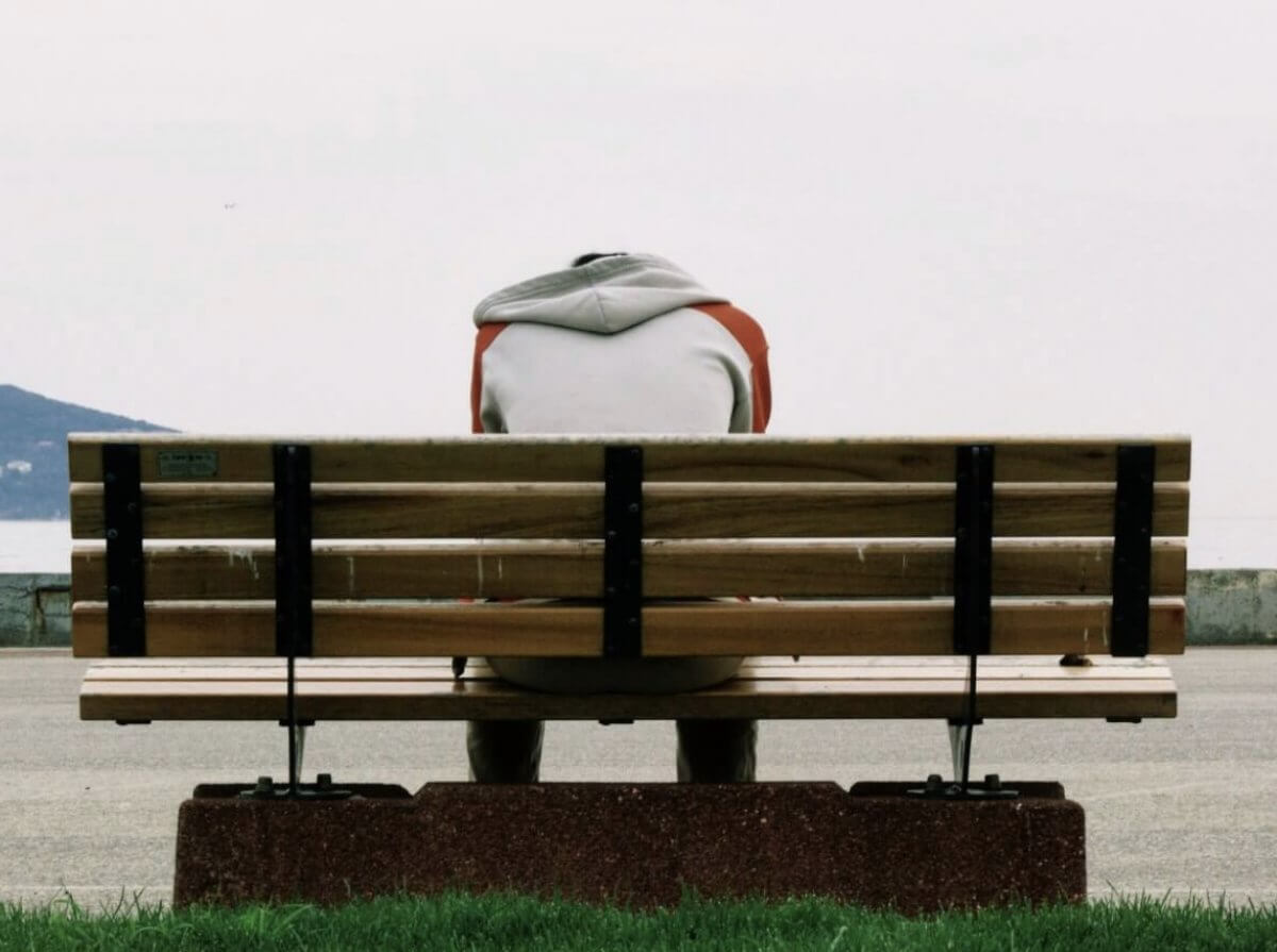 Молодой парень совершил суицид в Караганде