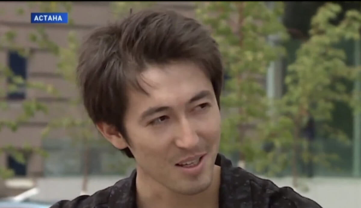 Двойник Димаша Кудайбергена набирает популярность в Казнете (ВИДЕО)