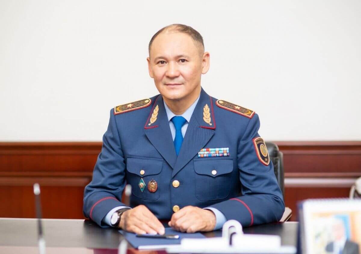 Фонд “НеМолчи.kz” публично обвинил в коррупции полицейских Алматы