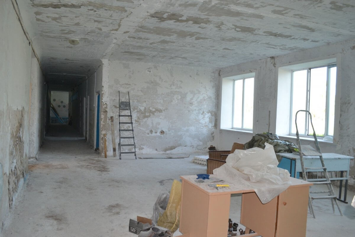 Сельскую школу в СКО могут не успеть отремонтировать к новому учебному году