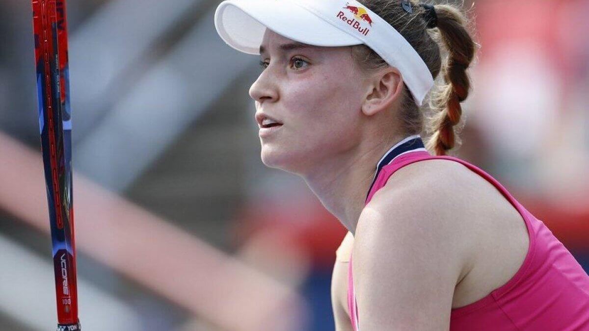Елена Рыбакина пробилась в третий круг турнира в Канаде