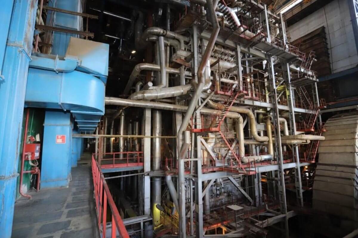Аварию на МАЭК устраняют в две смены