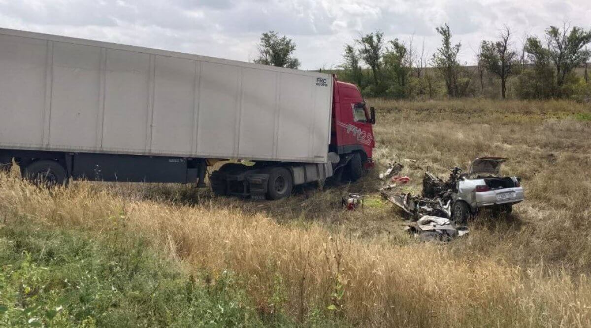 Водитель погиб в ДТП на трассе в Актюбинской области