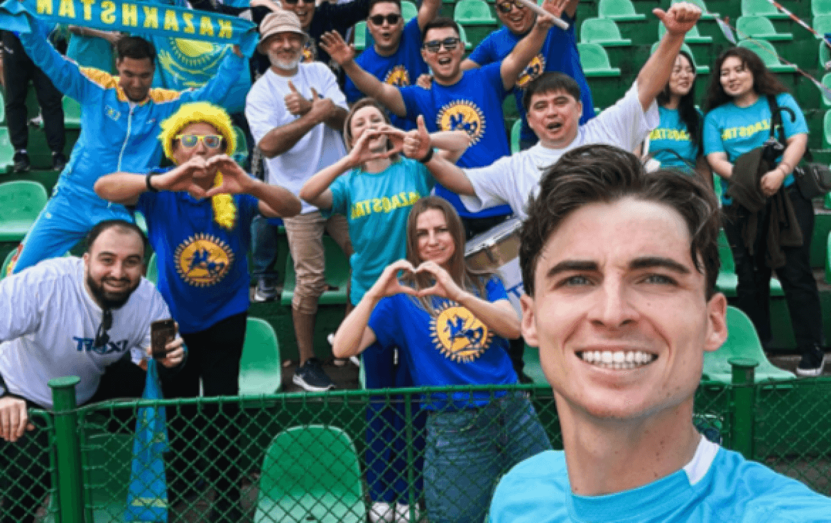 Сборная Казахстана успешно стартовала в плей-офф Кубка Дэвиса