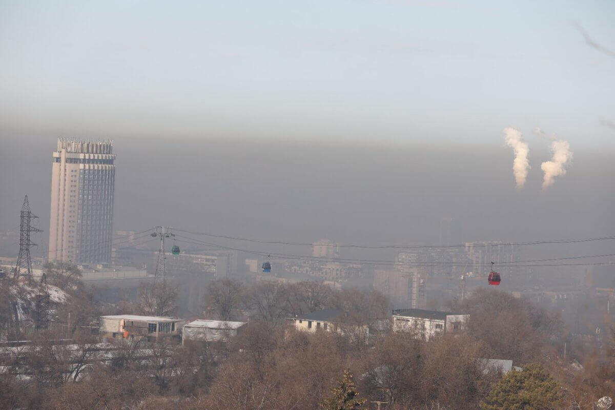 Неблагоприятные метеоусловия ожидаются в 11 городах Казахстана