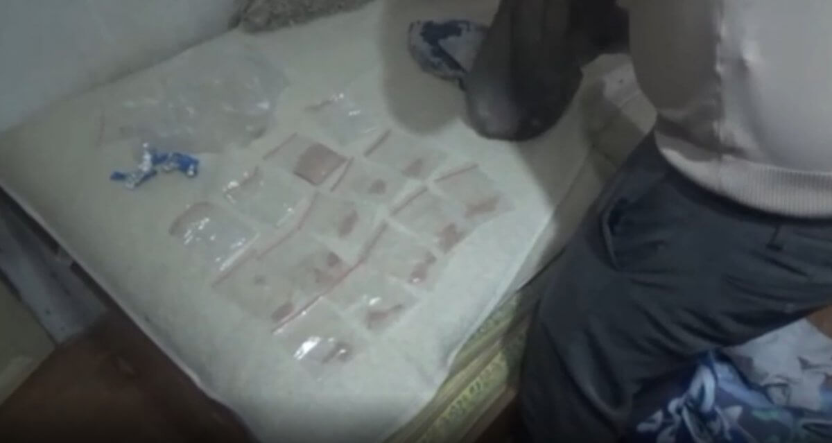 "Синтетику" на один миллион тенге изъяли у жителя Семея (ВИДЕО)