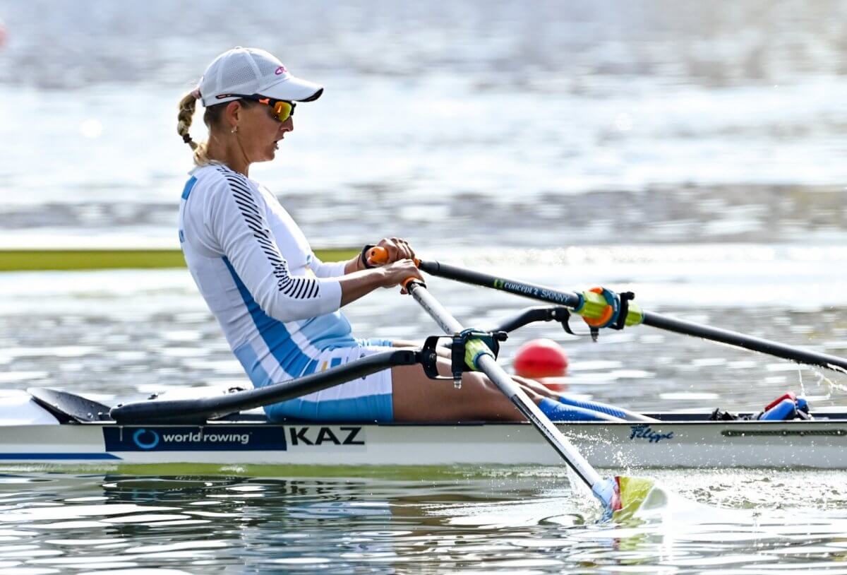 В шаге от медалей остановились команды РК по академической гребле на Азиаде