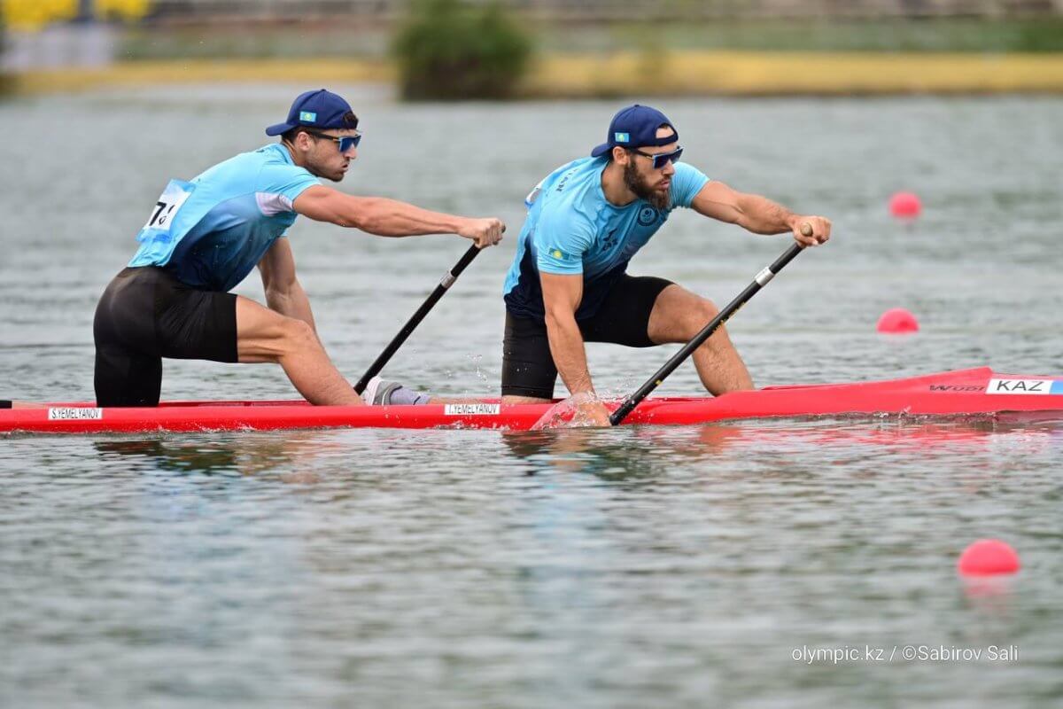 Братья Емельяновы завоевали для Казахстана серебро Азиады