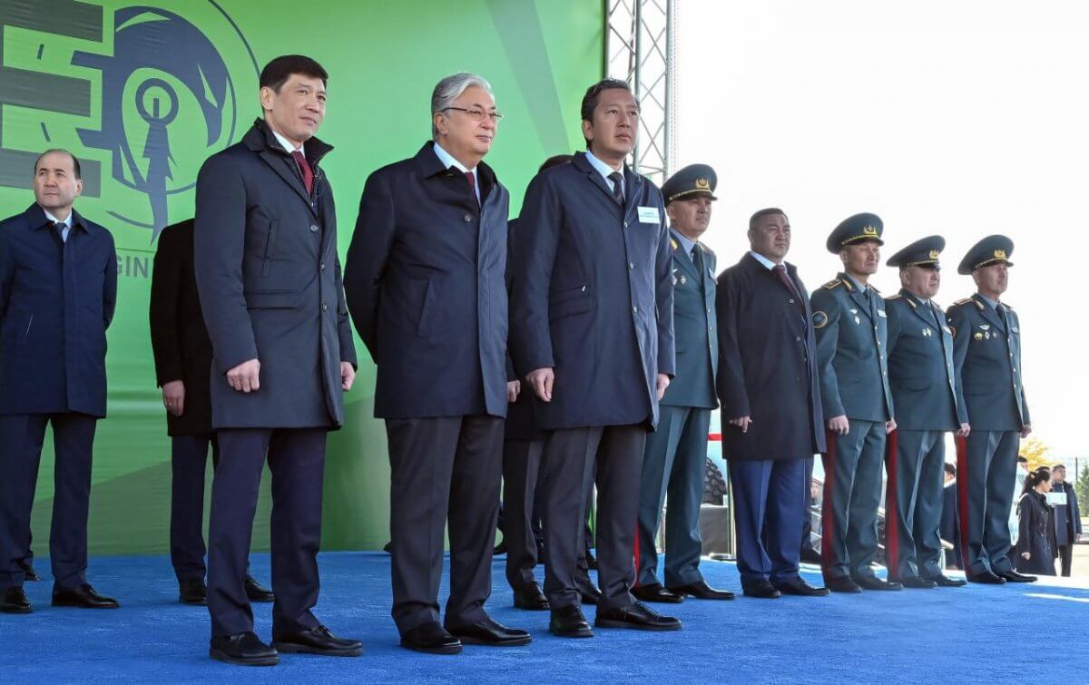 Глава государства посетил завод Kazakhstan Paramount Engineering
