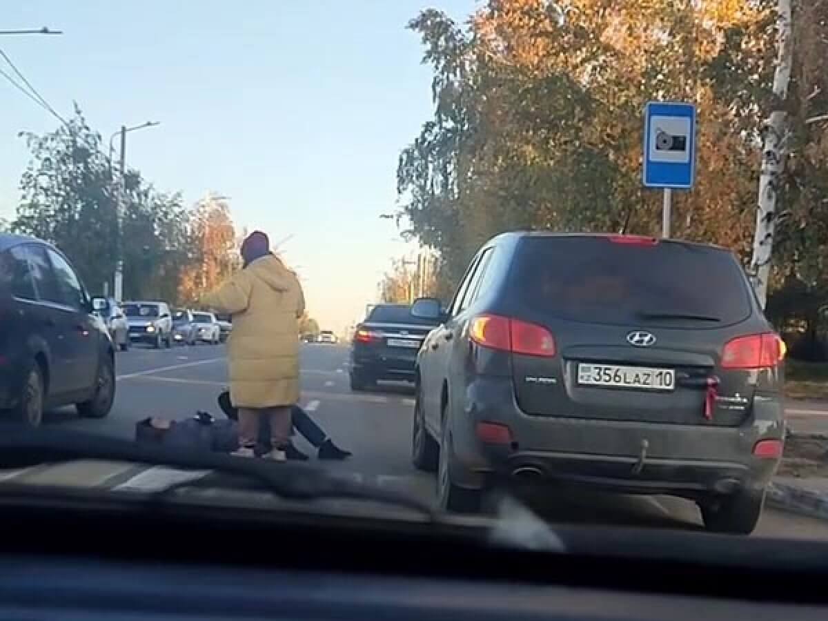 Женщину сбили на пешеходном переходе в Костанае (ВИДЕО)