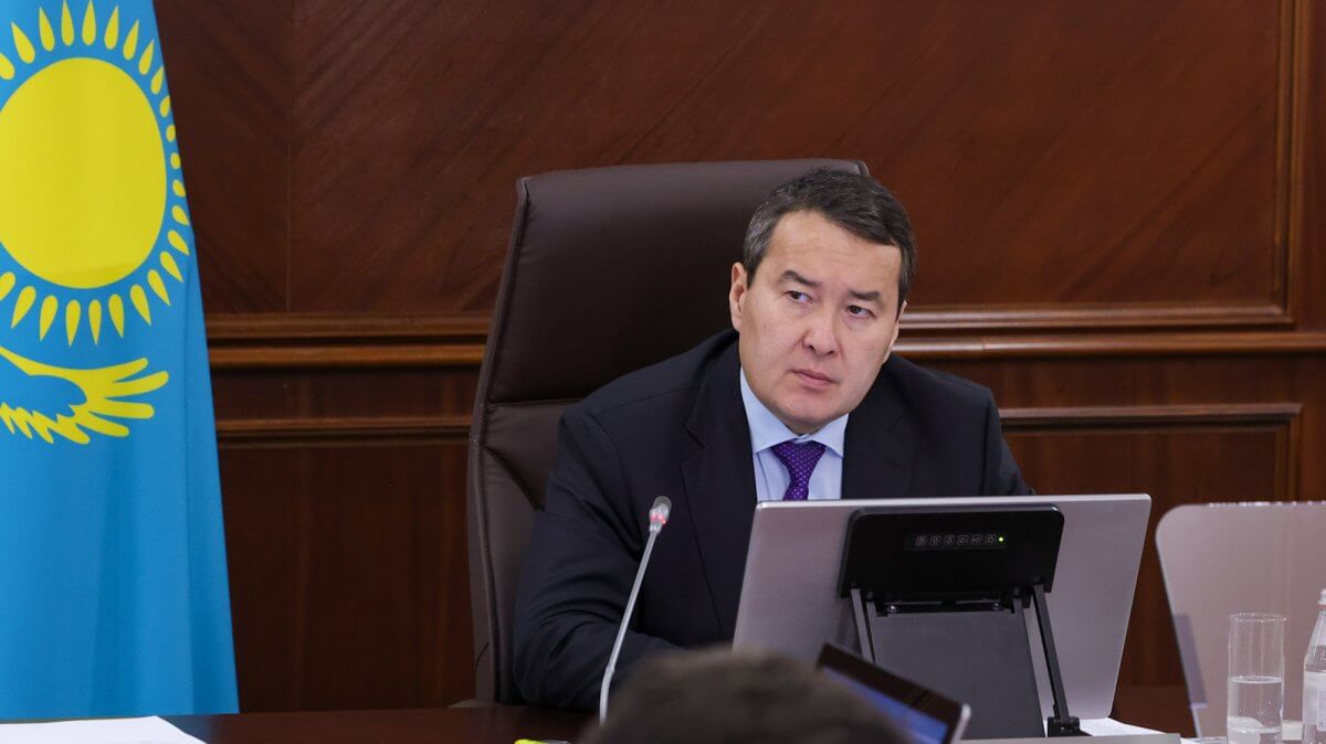 Строительство ветровой электростанции: Смаилов дал день на решение адмпроцедур