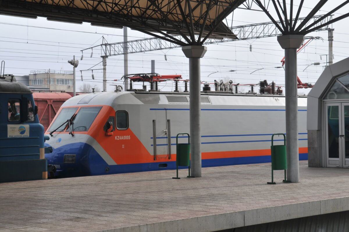 Доходы ж/д компаний растут как и цены на билеты в Казахстане
