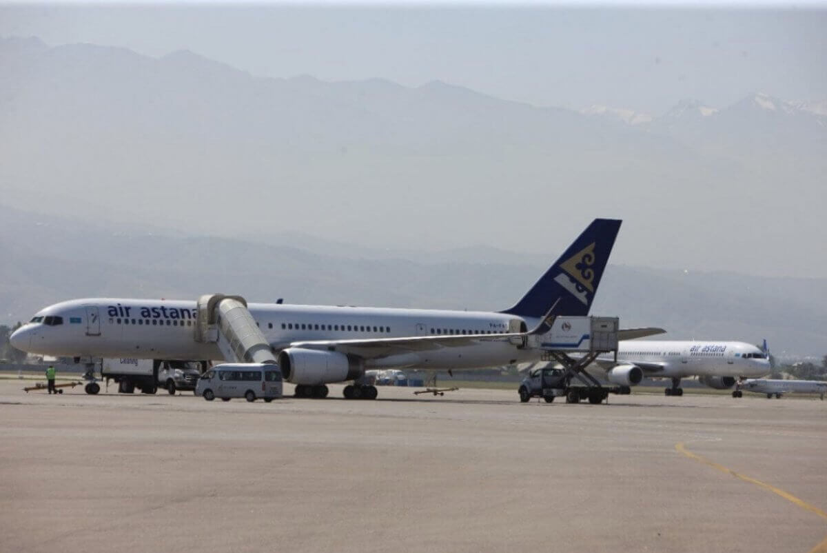 Вылет авиарейсов из Уральска отменили из-за непогоды