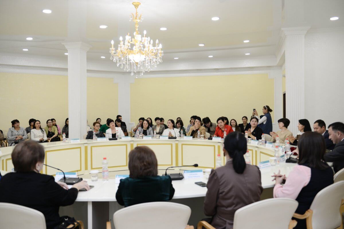 Женщины Западно-Казахстанской области объединяются на площадке партии AMANAT