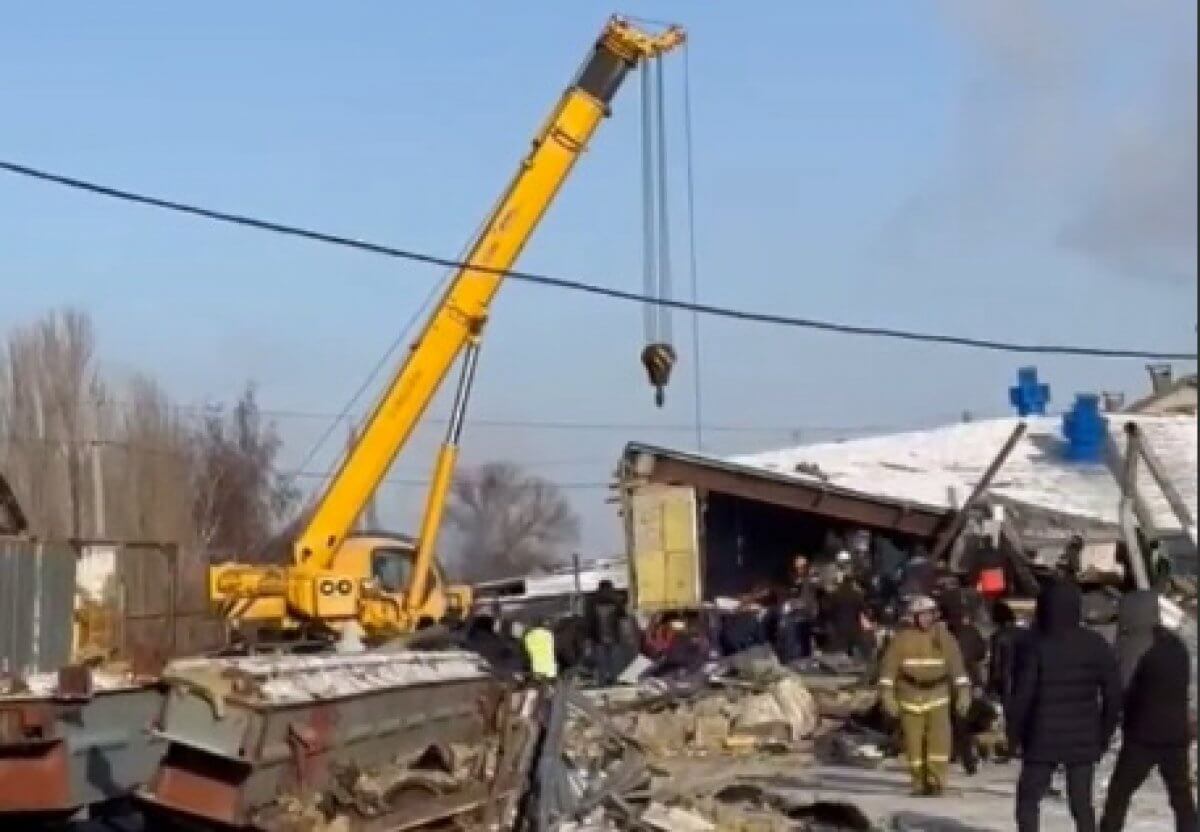Семь человек остались под завалами после взрыва в Костанае (ВИДЕО)