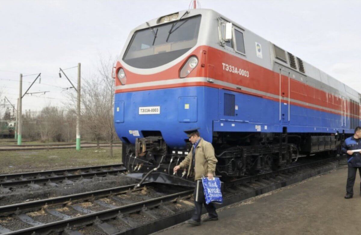 Пять поездов отменили из-за ухудшения погоды в Казахстане