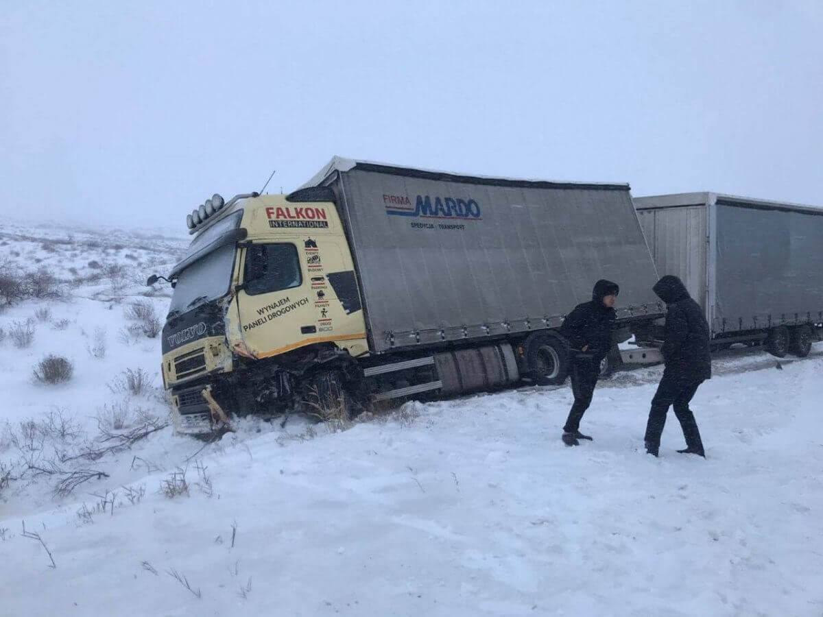 Школьники погибли в ДТП на трассе Самара – Шымкент: появились подробности