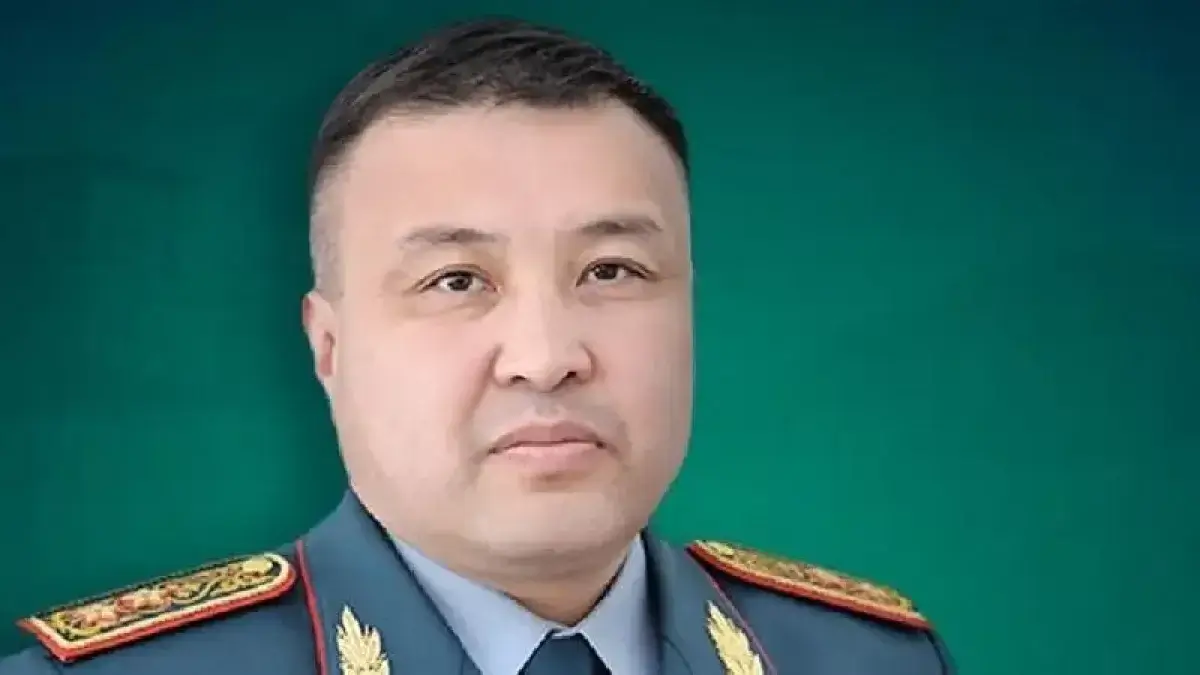 Экс-заместителя председателя КНБ осудили за злоупотребление властью