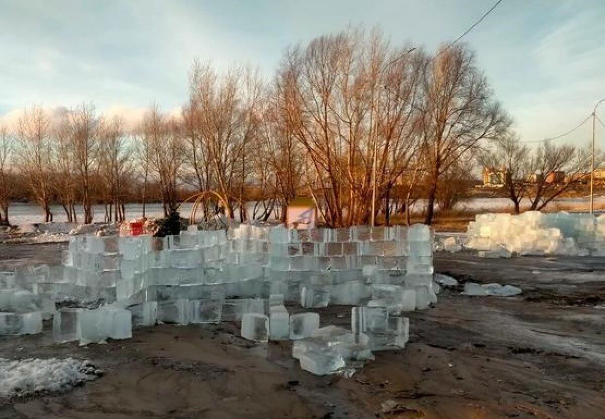 Ледовый городок за 53 млн тенге растаял в Павлодаре