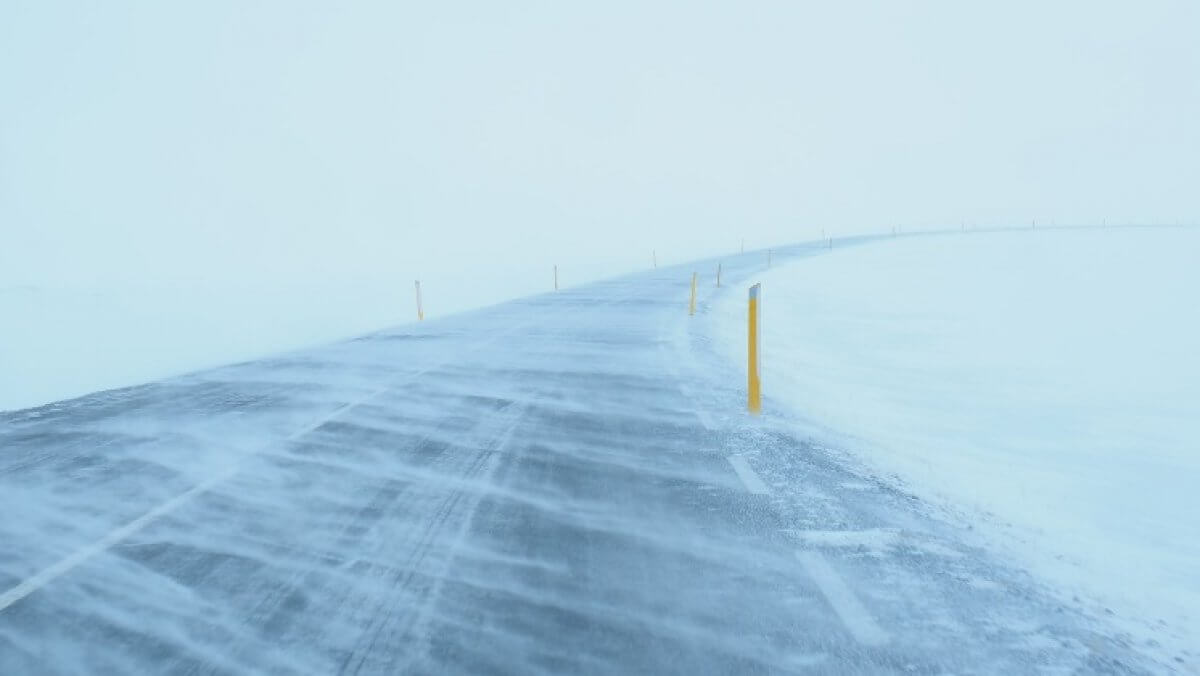Штормовое предупреждение объявили в регионах Казахстана 15 января