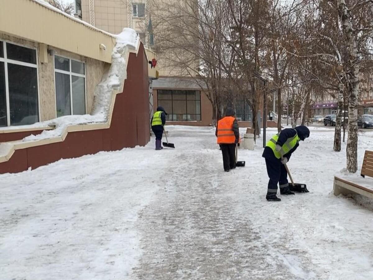 "Должны были извиниться": Касымбек оценил уборку снега в Астане