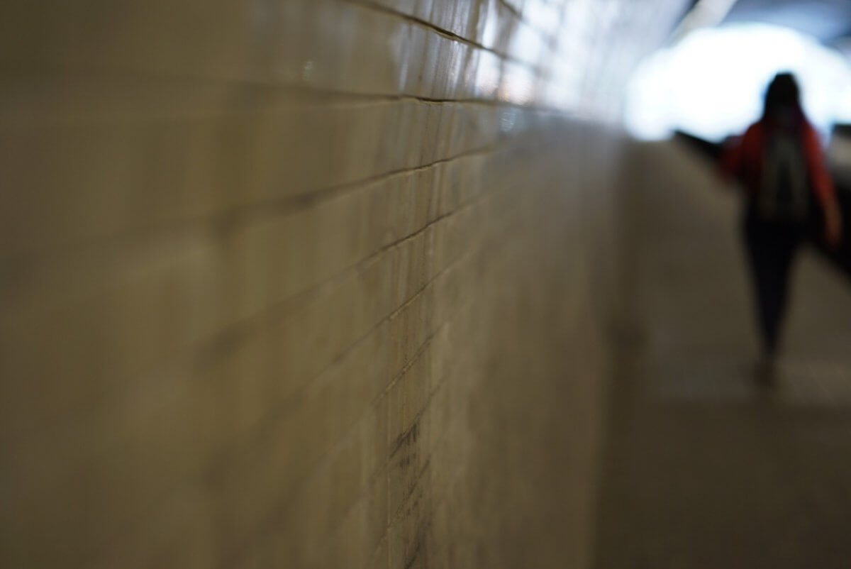 Три ранения в голову получил полицейский в Семее