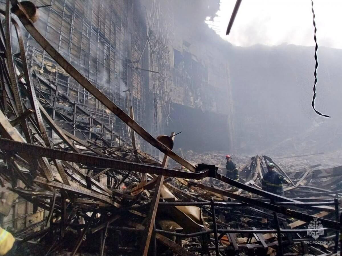 Число погибших в “Крокусе” снова возросло