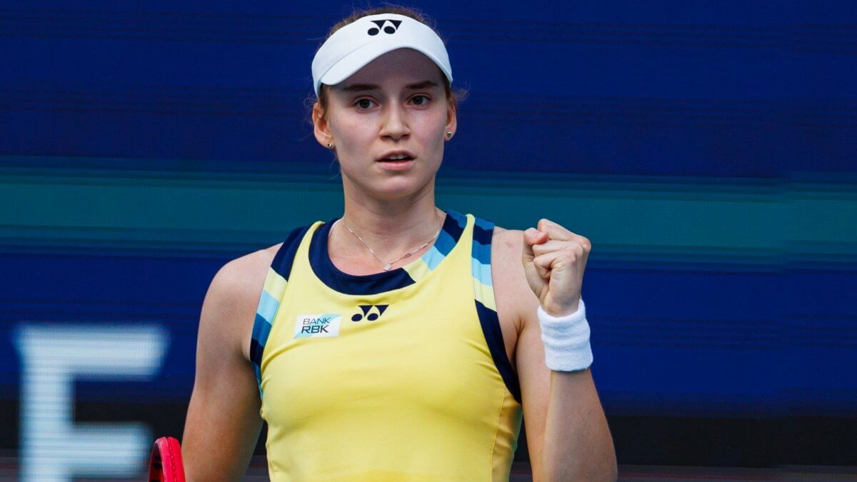Елена Рыбакина проиграла в финале Miami Open