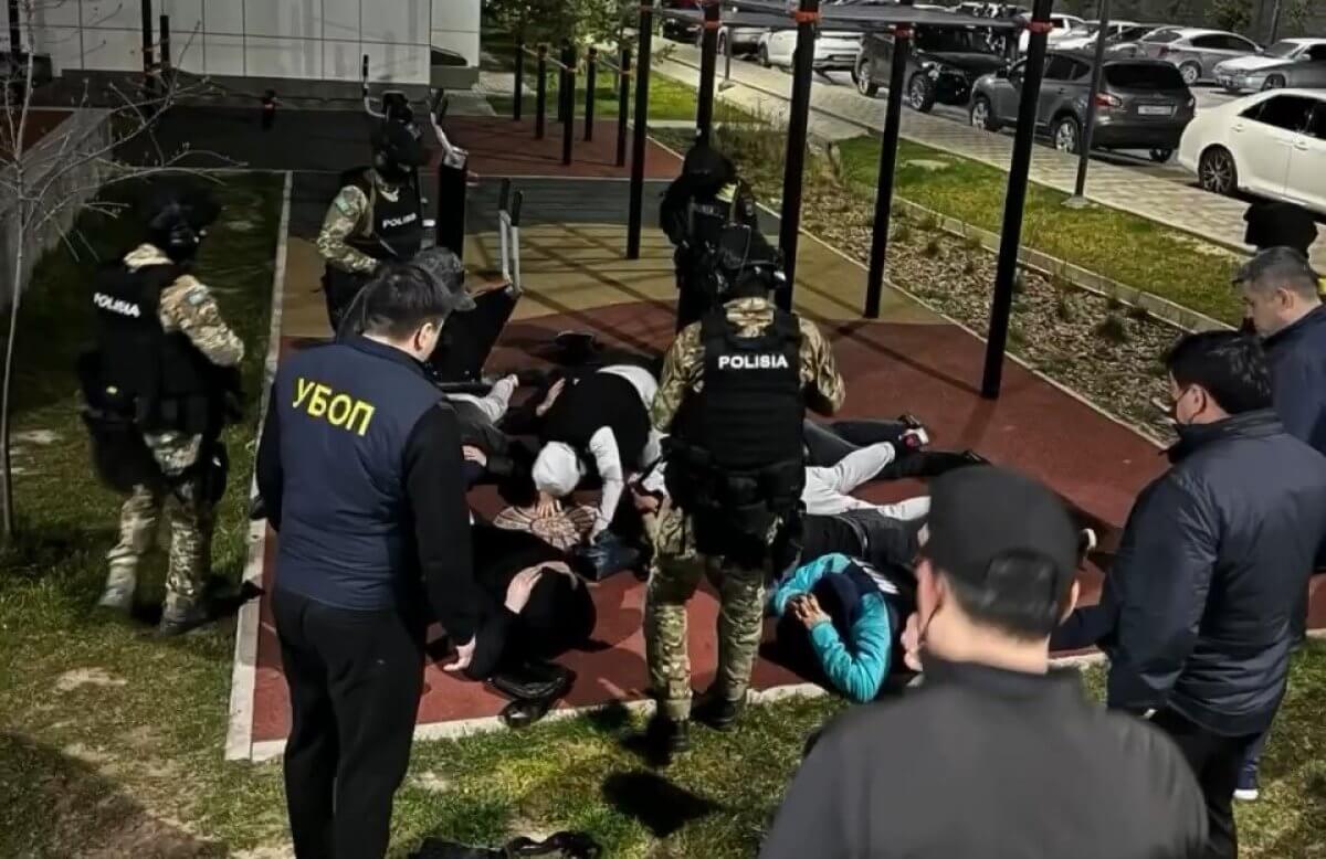 Автомат и три пистолета изъяли у жителей Алматинской области (ВИДЕО)