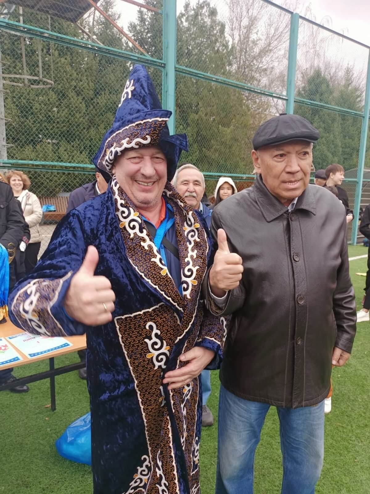 “Дождь” из конфет