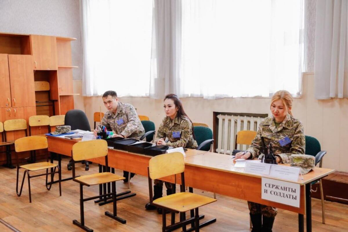 Более 100 офицеров в Астане отправили на воинские сборы