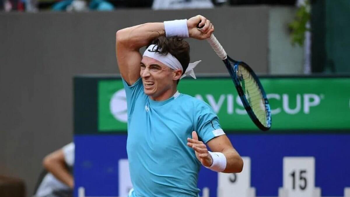 Тимофей Скатов обыграл испанца на грунтовом турнире серии “Челленджер”