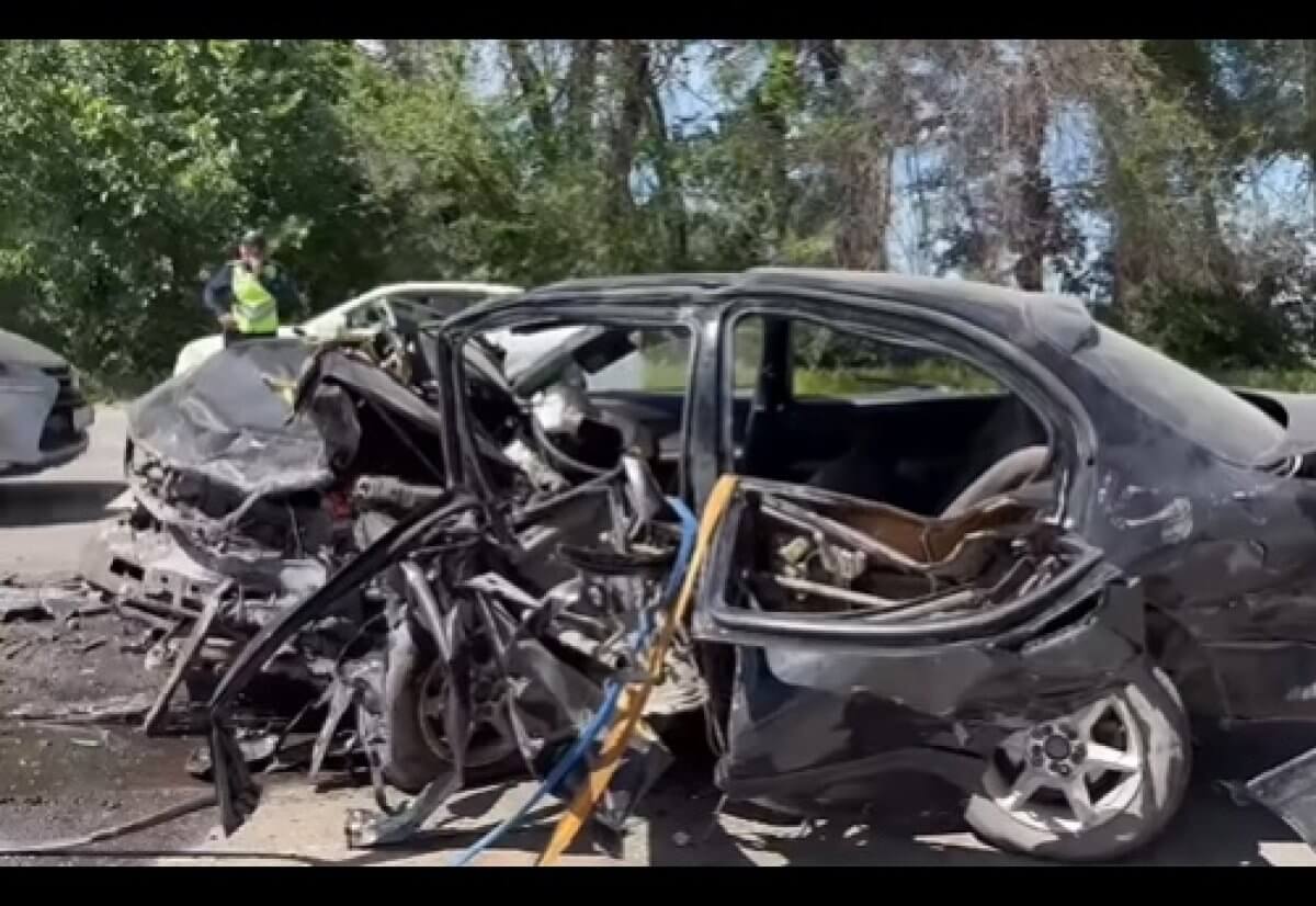 Три человека погибли в жутком ДТП на трассе Алматы-Кокпек-Коктал