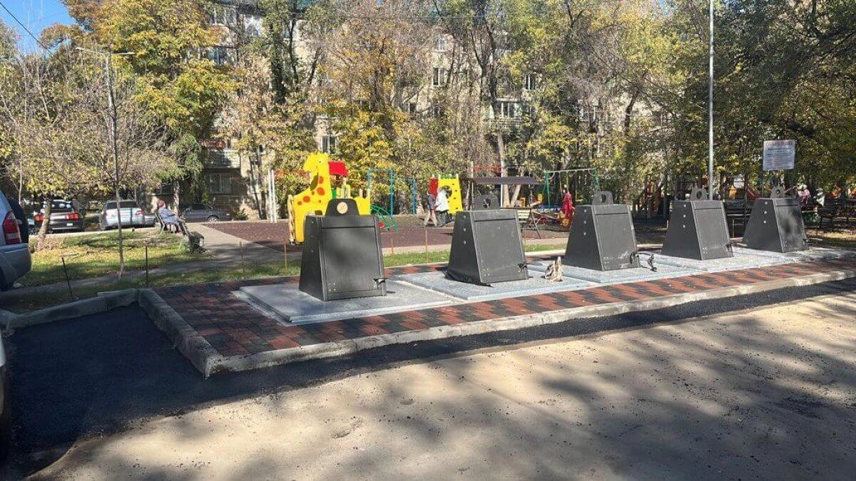 Мусорные контейнеры полностью заменят на новые в Алматы