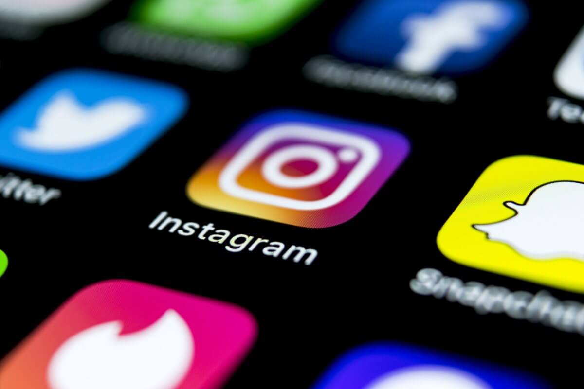 Instagram тестирует рекламу, которую нельзя пропустить