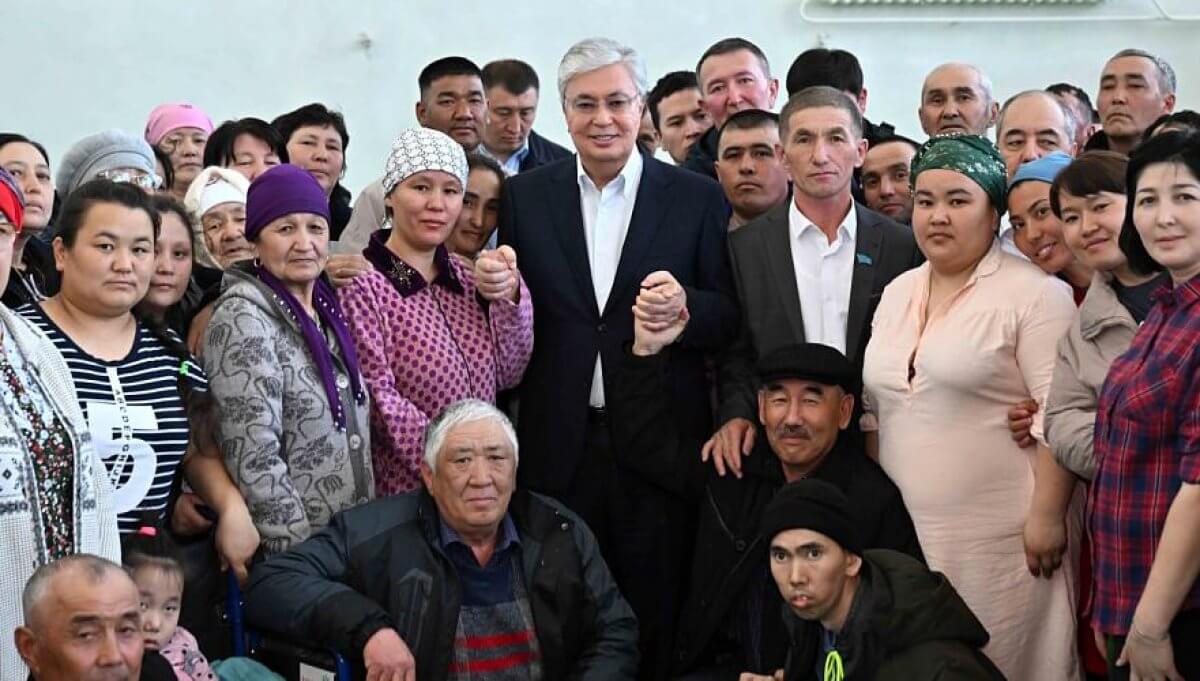 Президент всегда с народом!