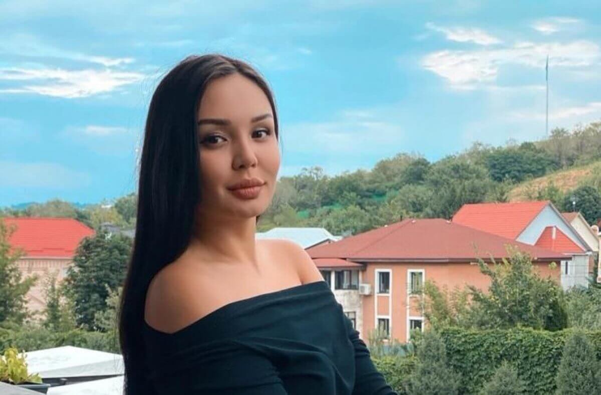 Жания Джуринская заинтриговала подписчиков