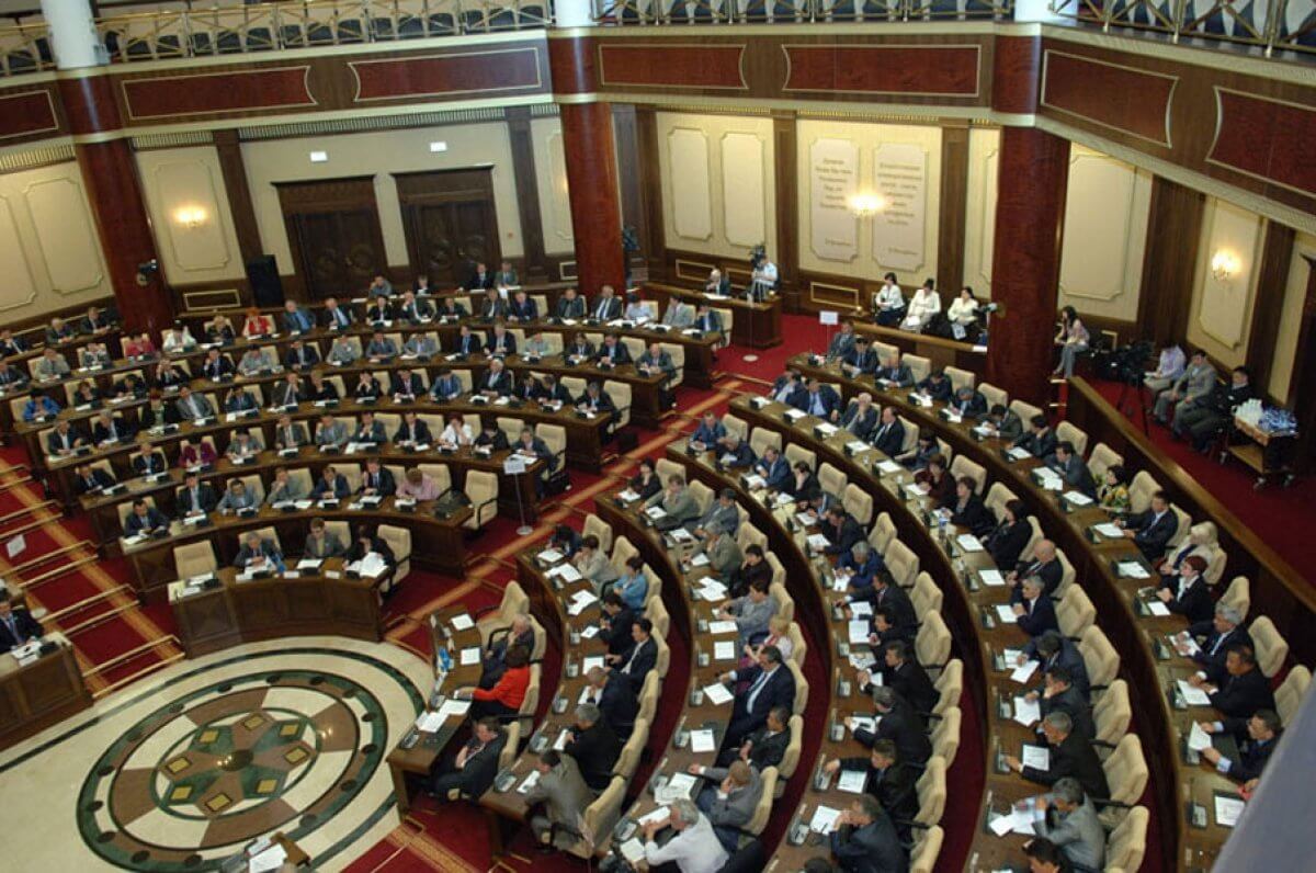 Депутаты Парламента РК ушли на каникулы