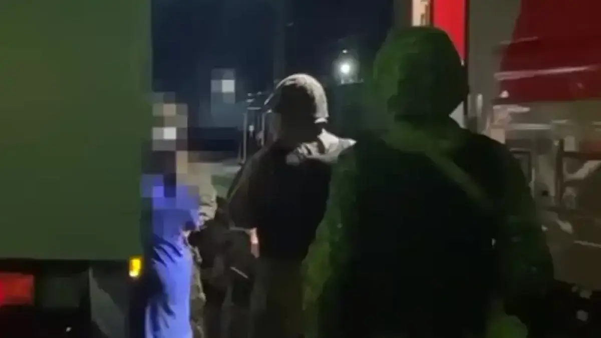 Казахстанку, обманувшую павлодарцев на миллионы, экстрадировали на родину